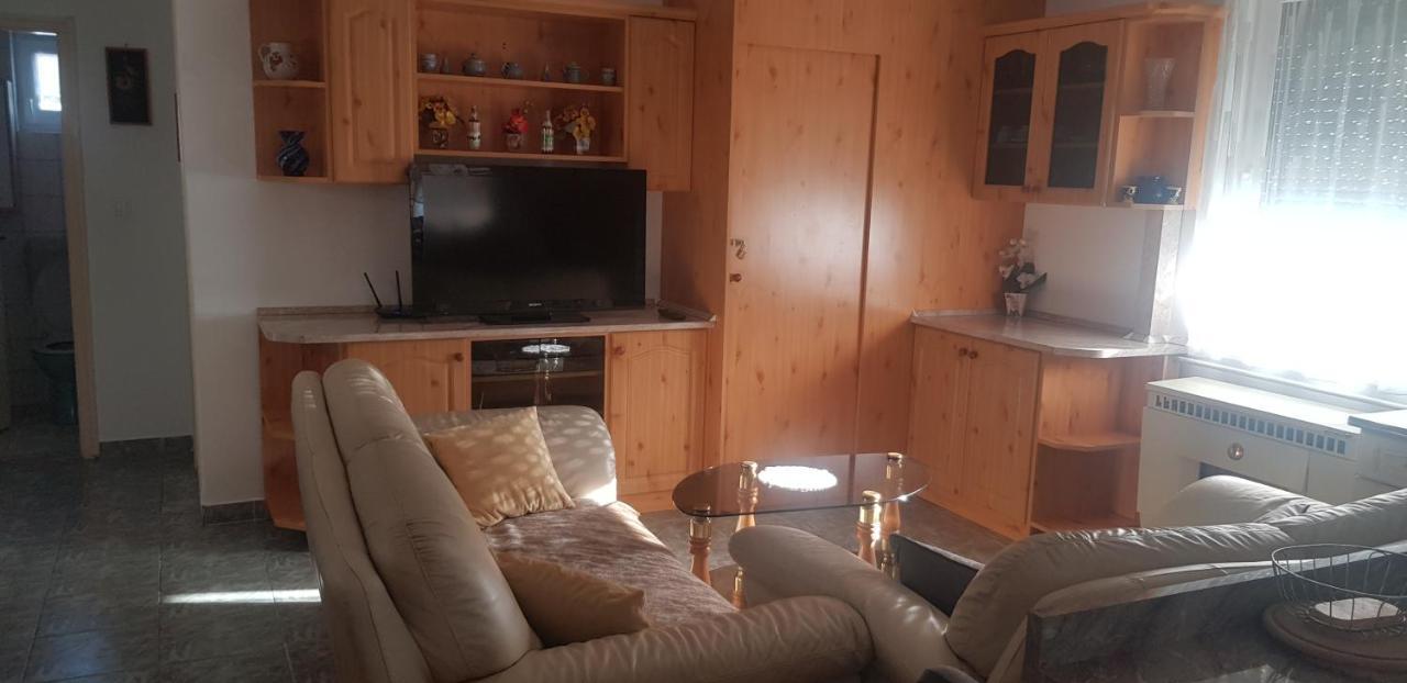 Ferienwohnung Harmonia Vendeghaz Poroszló Exterior foto